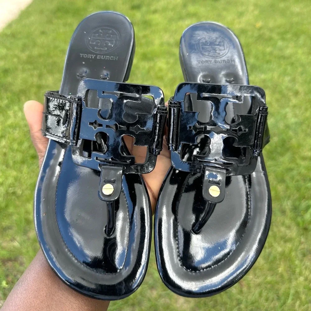 Tory Burch Miller Women's Patent Leather Logo Thong Sandals Slides Size 7 Black
